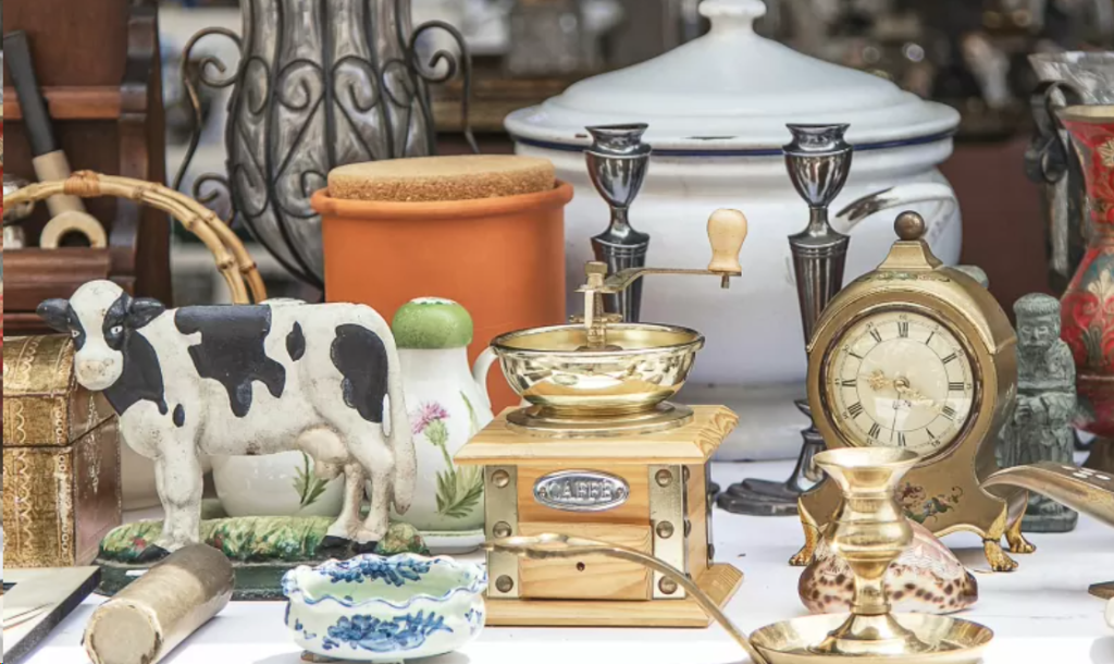 What Are Antique Collectibles and Which Are Most Valuable? | igpay